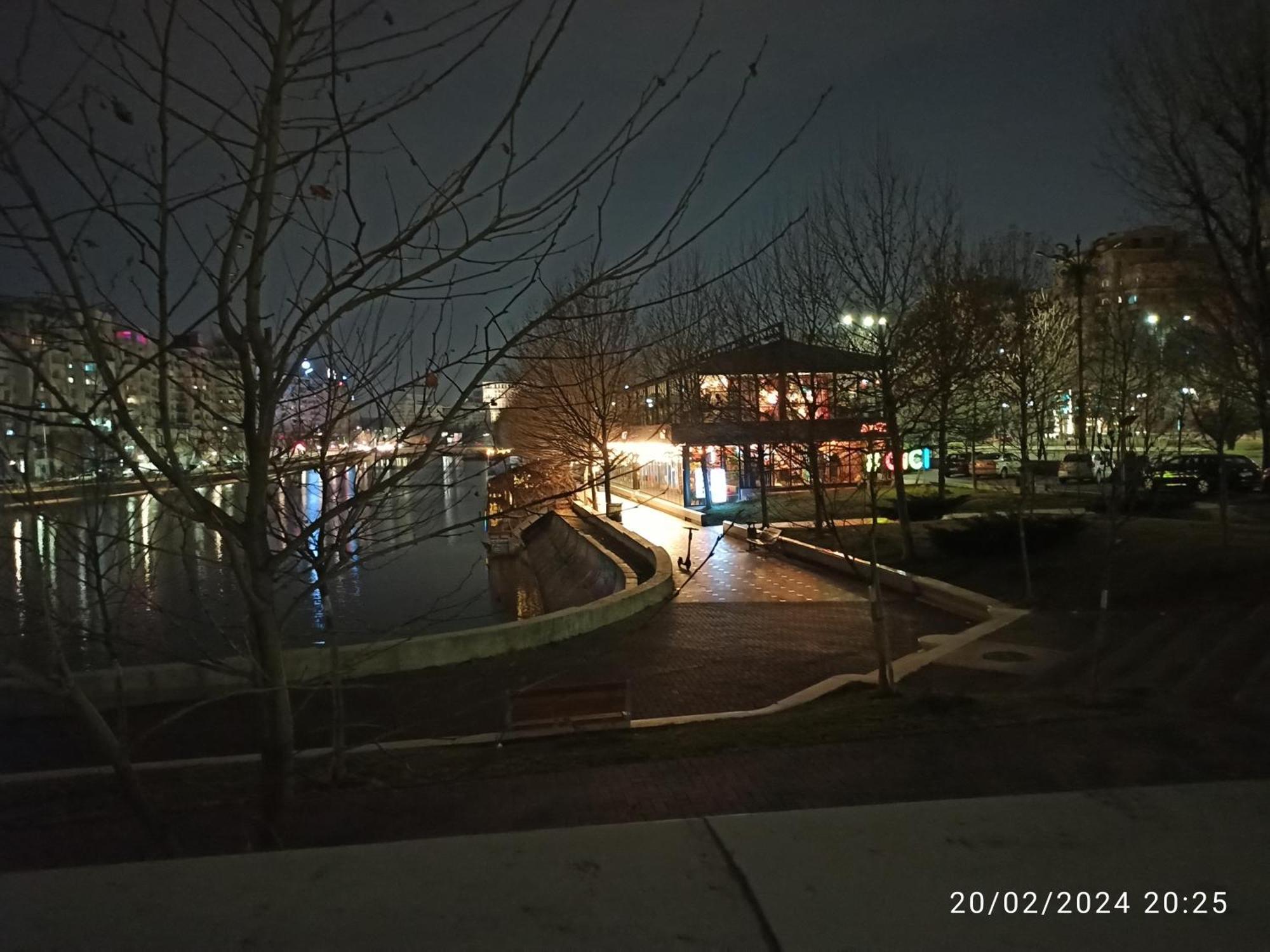 Comfortable Apartment University Square Bucareste Exterior foto